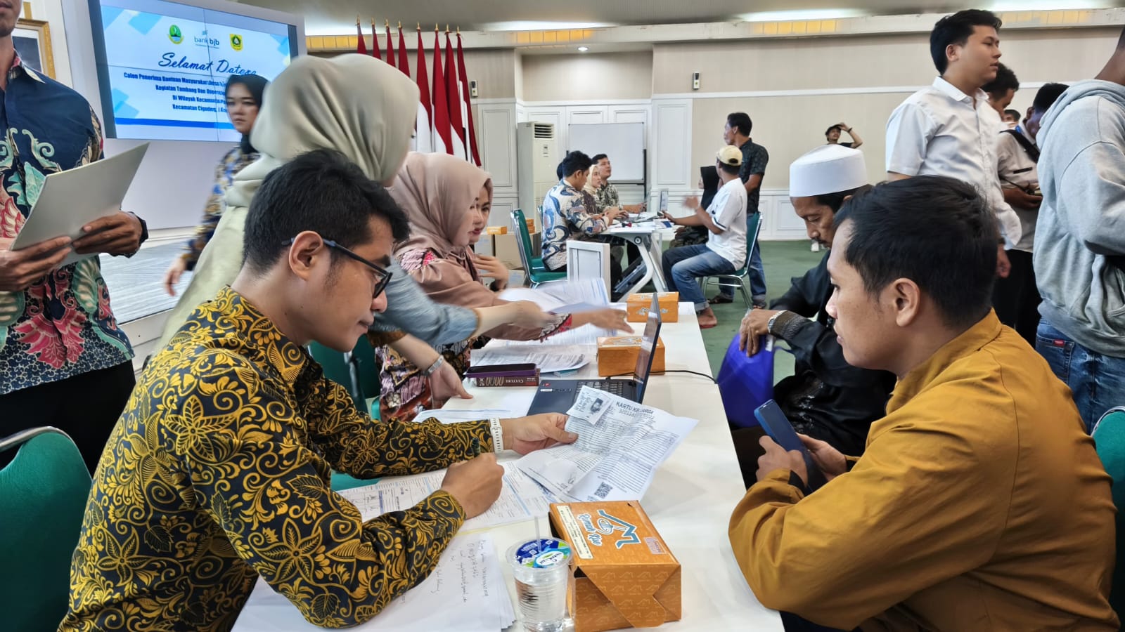 Horree, Pekerja Tambang di Parung Panjang Bogor Cairkan Bantuan Tunai